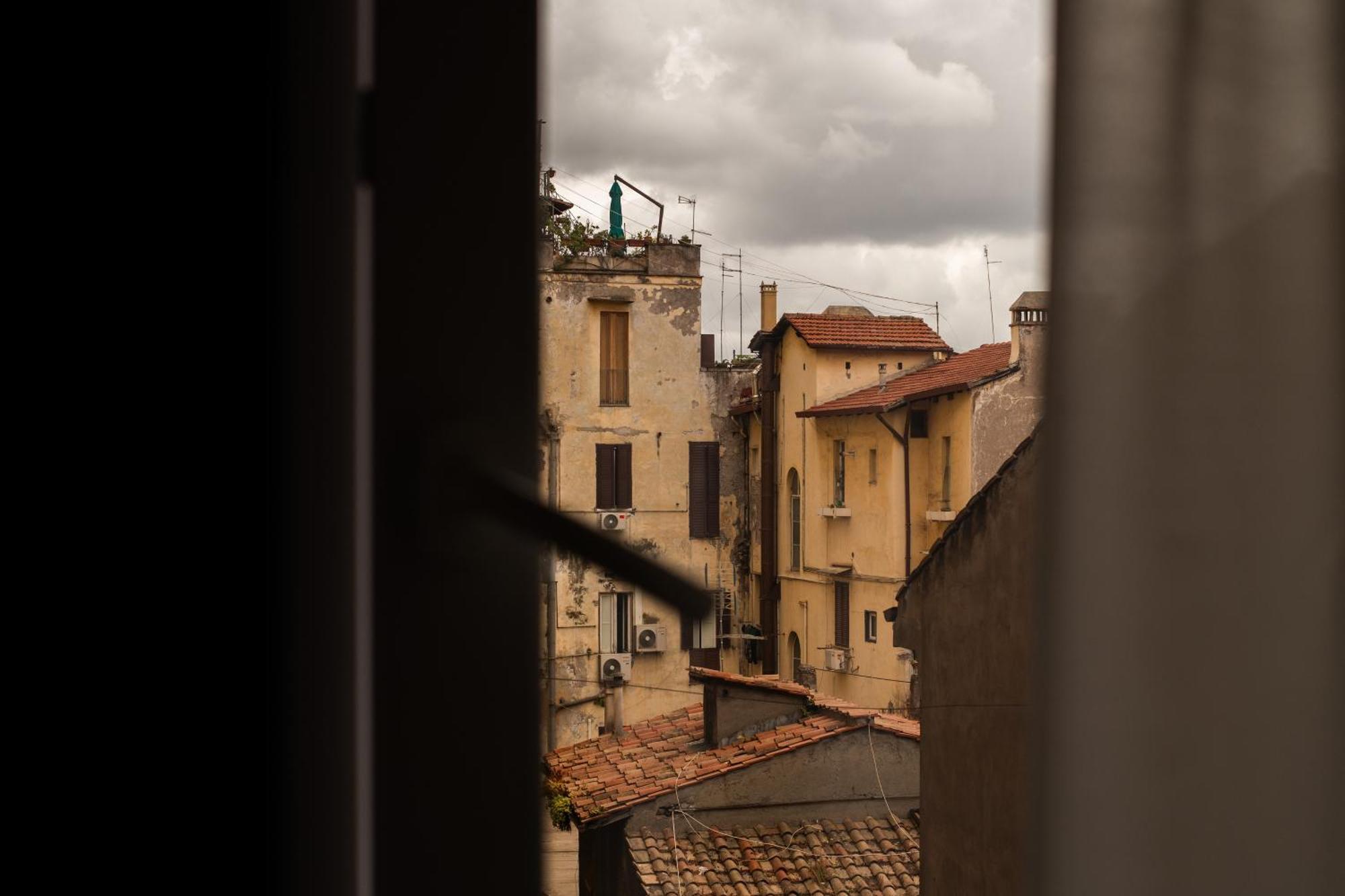Colosseum View Accomodation Рим Екстериор снимка