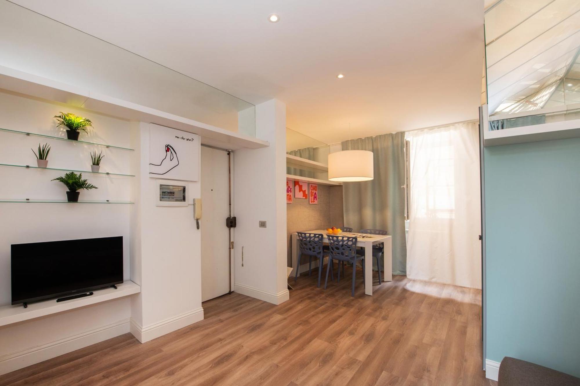 Colosseum View Accomodation Рим Екстериор снимка